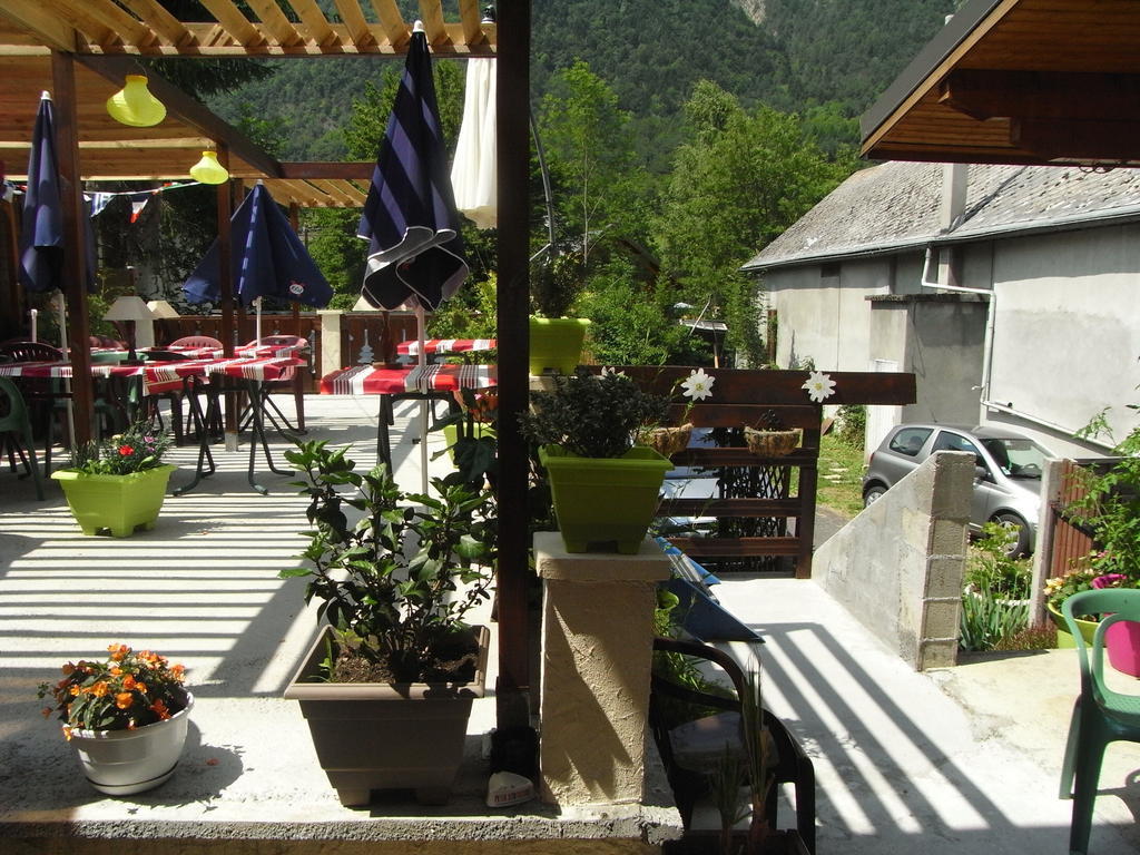 Hotel Le Terminus Le Bourg-d'Oisans Bagian luar foto