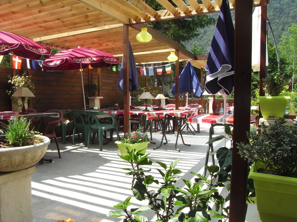 Hotel Le Terminus Le Bourg-d'Oisans Bagian luar foto