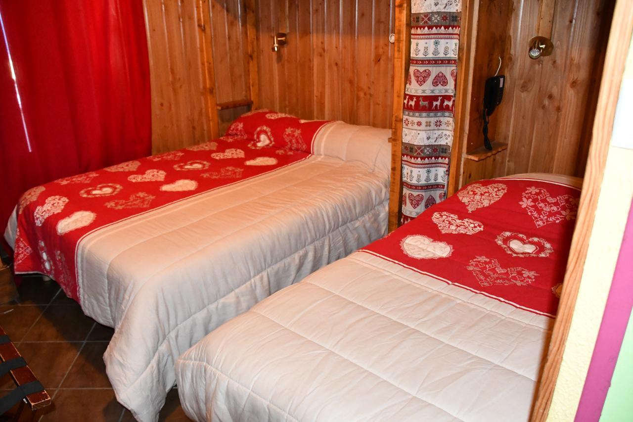 Hotel Le Terminus Le Bourg-d'Oisans Bagian luar foto